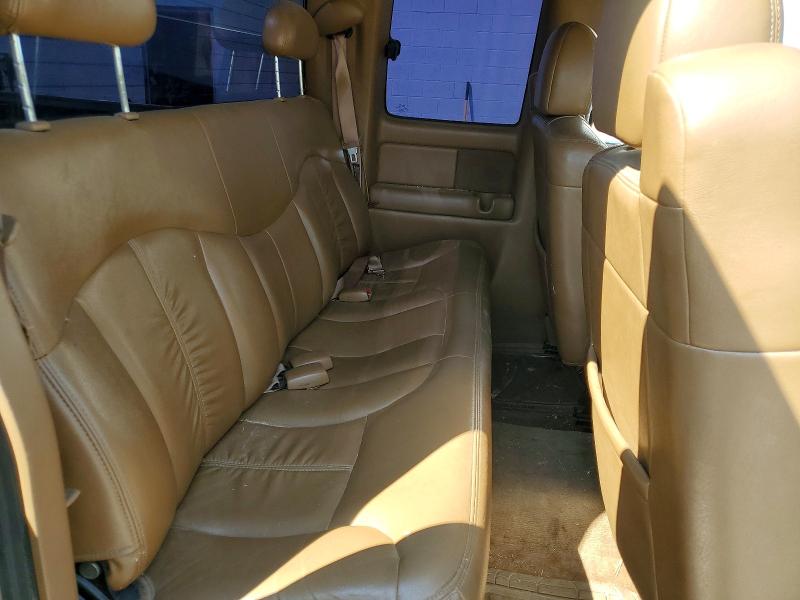 64423676 :رقم المزاد ، 1GCEK19T8YE176277 vin ، 2000 Chevrolet Silverado مزاد بيع