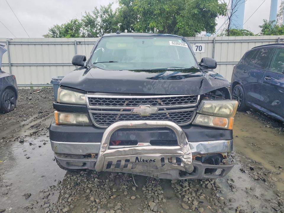 2005 Chevrolet Silverado მანქანა იყიდება აუქციონზე, vin: 1GCHK23U85F898438, აუქციონის ნომერი: 63302536