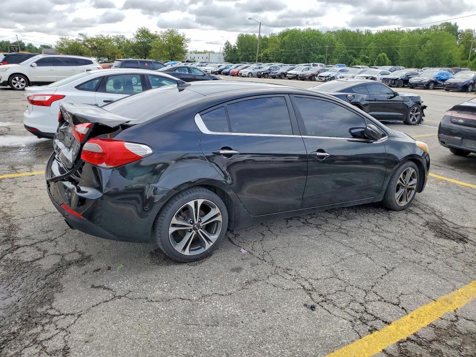 2015 Kia Forte მანქანა იყიდება აუქციონზე, vin: KNAFZ4A86F5342413, აუქციონის ნომერი: 65183786