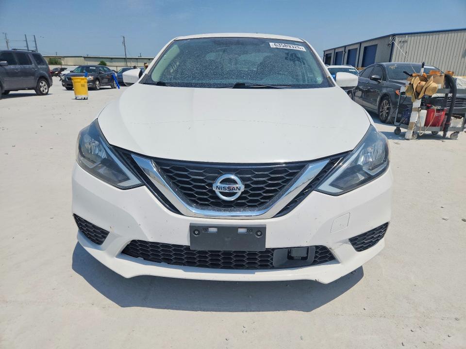 63589326 :رقم المزاد ، 3N1AB7AP0KY235903 vin ، 2019 Nissan Sentra مزاد بيع
