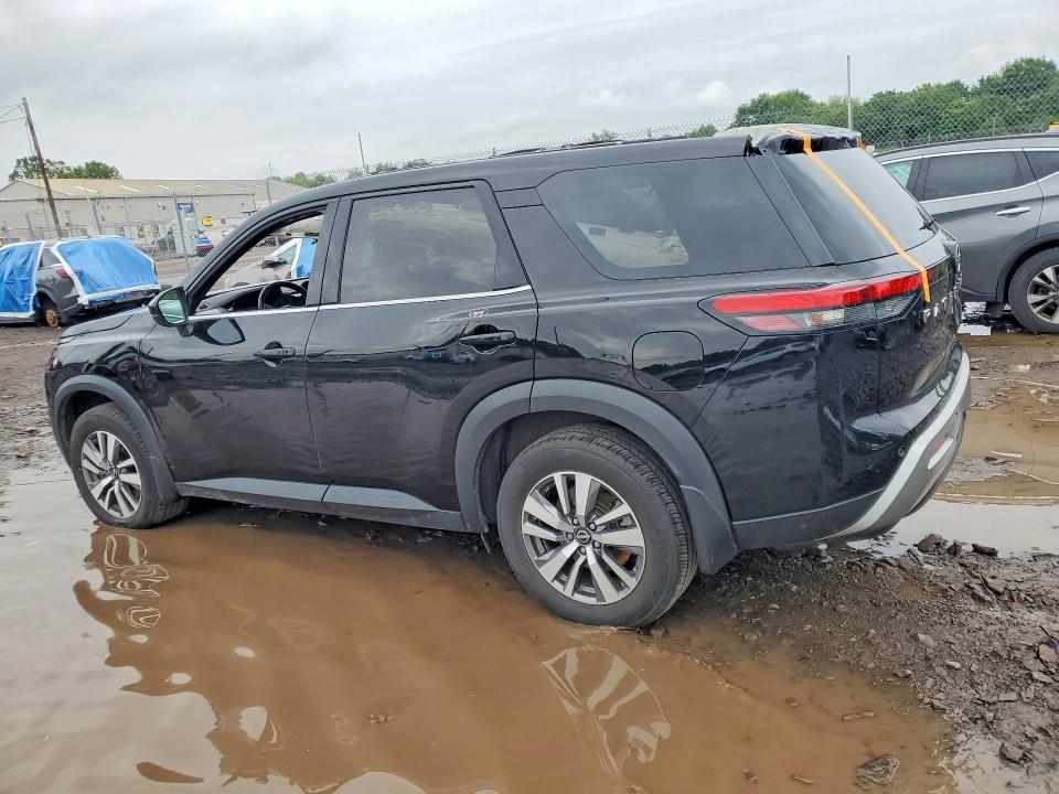 63289276 :رقم المزاد ، 5N1DR3CC5NC225904 vin ، 2022 Nissan Pathfinder مزاد بيع