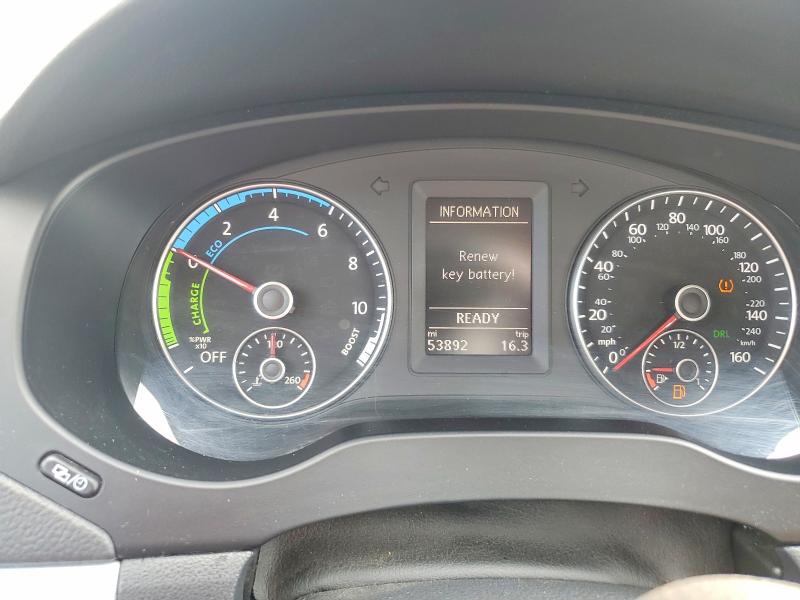 64494276 :رقم المزاد ، 3VW637AJXDM295156 vin ، 2013 Volkswagen Jetta مزاد بيع