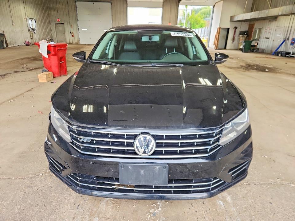 2016 Volkswagen Passat მანქანა იყიდება აუქციონზე, vin: 1VWAT7A34GC062519, აუქციონის ნომერი: 62818356