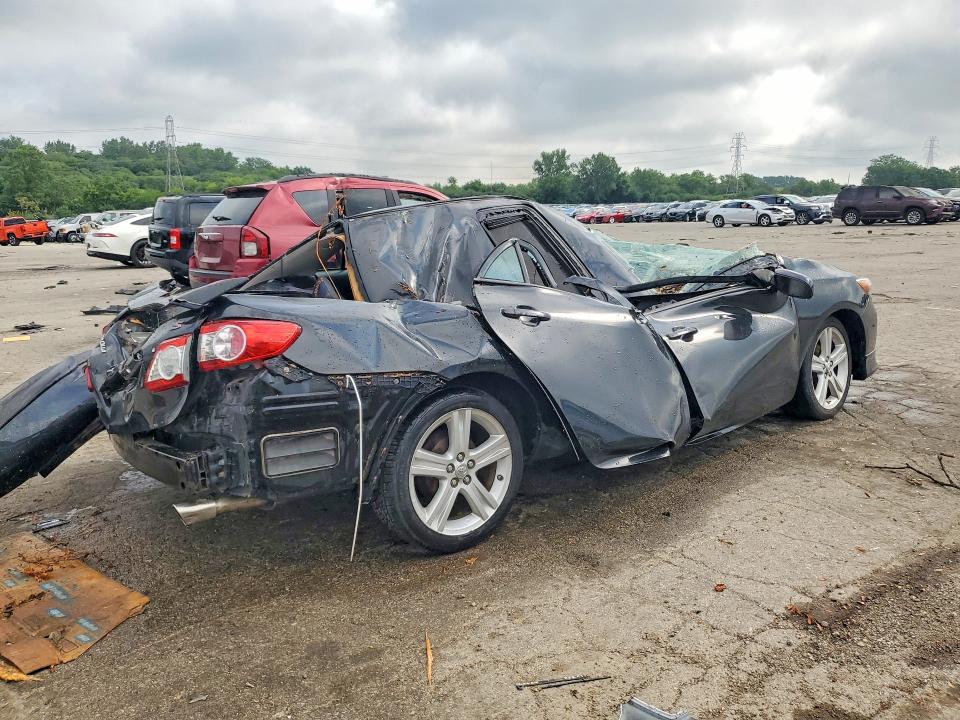 2013 Toyota Corolla მანქანა იყიდება აუქციონზე, vin: 5YFBU4EE2DP166900, აუქციონის ნომერი: 63145346