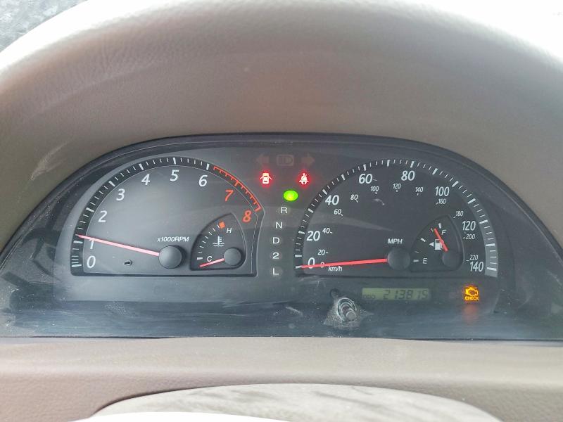Aukcja sprzedaży 2002 Toyota Camry, vin: 4T1BF30K52U005650, numer aukcji: 64923806