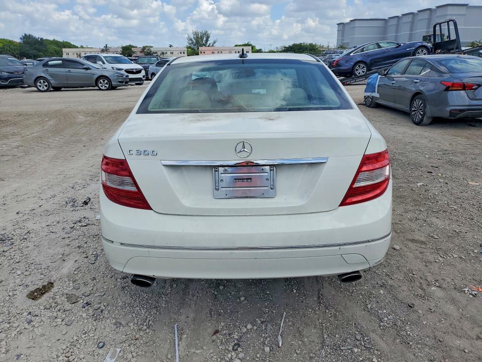 Продажа на аукционе авто 2009 Mercedes-benz C, vin: WDDGF54X49F211512, номер лота: 65823726