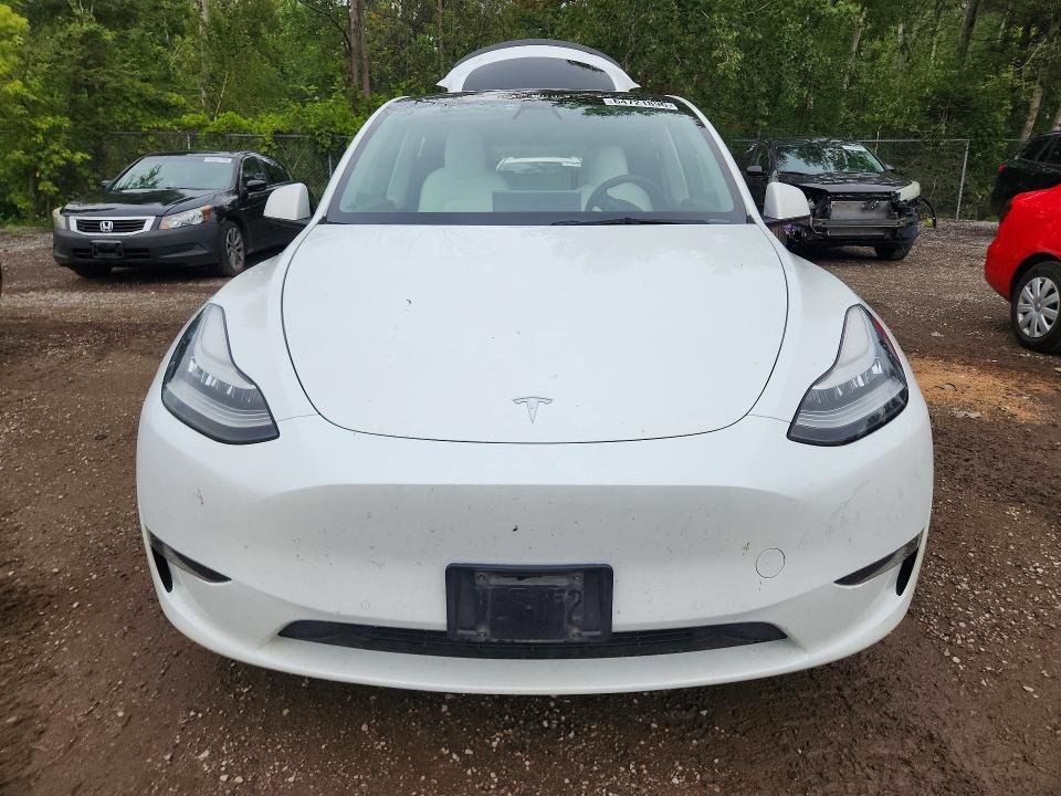 Продажа на аукционе авто 2022 Tesla Model Y, vin: 7SAYGAEE2NF359547, номер лота: 64721896