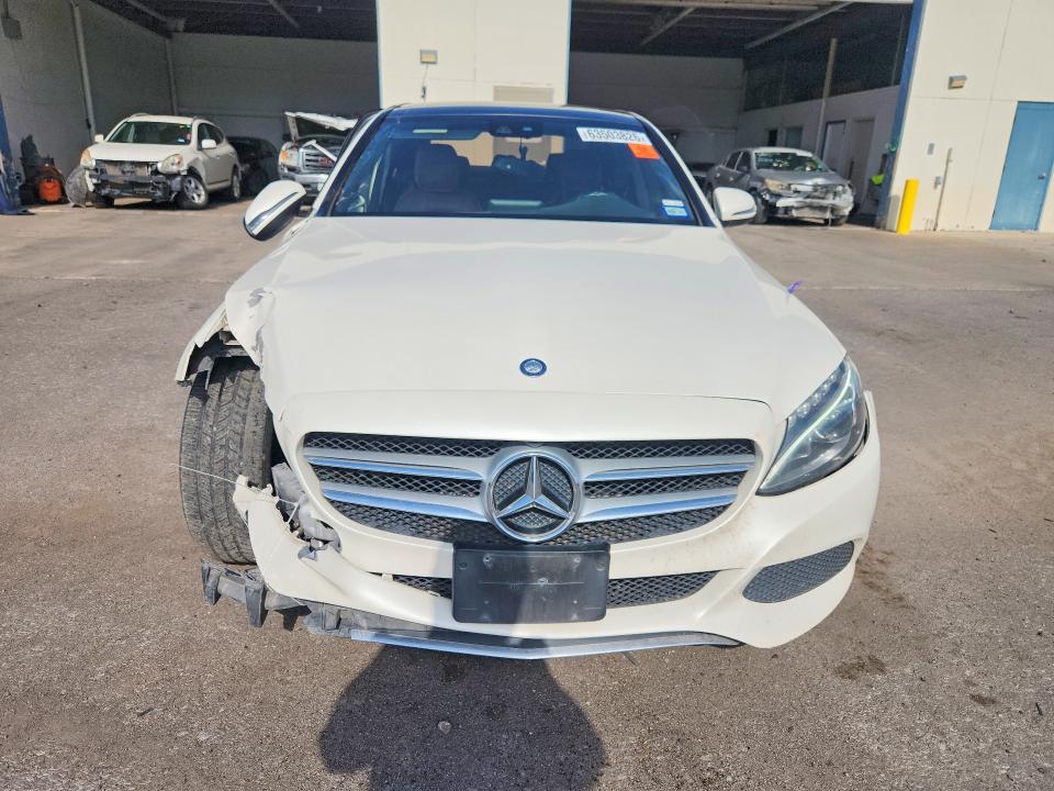 Продажа на аукционе авто 2017 Mercedes-benz C, vin: 55SWF4JB7HU196370, номер лота: 63503826