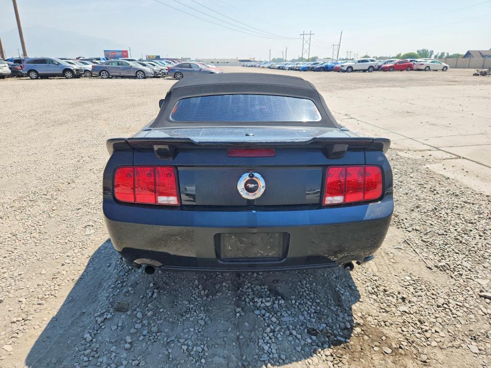 2007 Ford Mustang მანქანა იყიდება აუქციონზე, vin: 1ZVFT85H275325645, აუქციონის ნომერი: 63941206