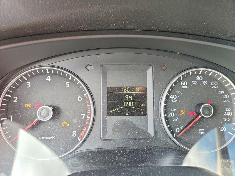 63900976 :رقم المزاد ، 3VWLX7AJ7DM389731 vin ، 2013 Volkswagen Jetta مزاد بيع