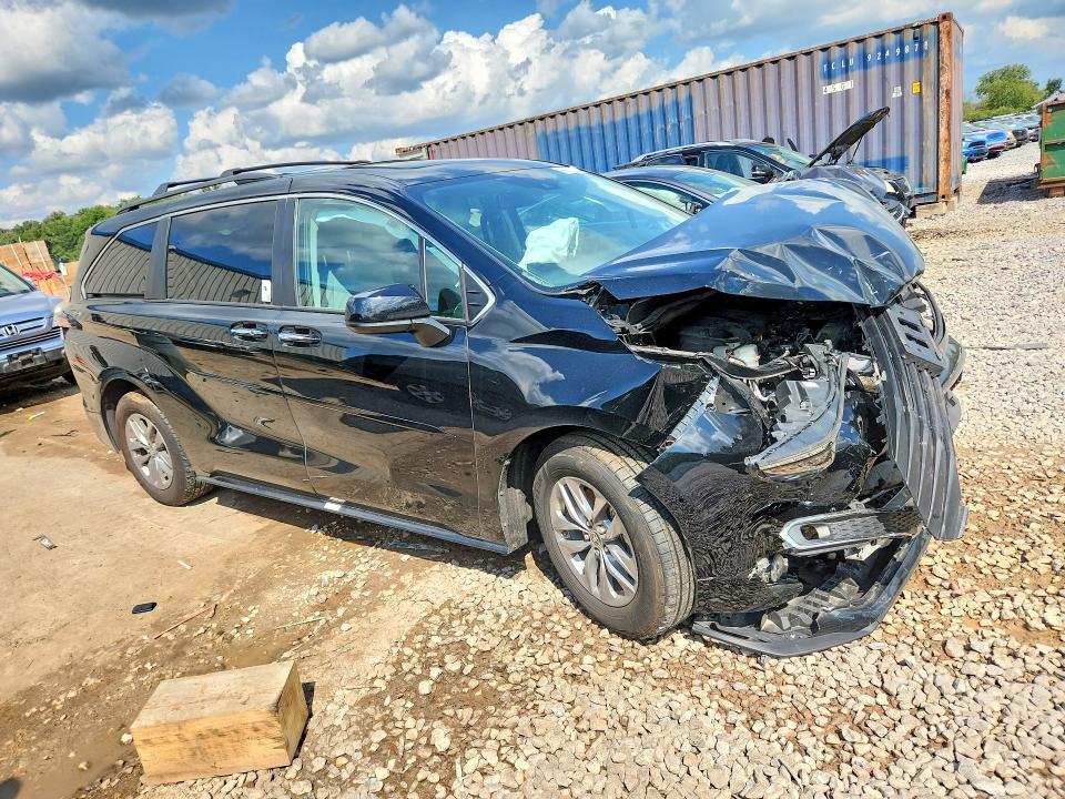 Продажа на аукционе авто 2024 Toyota Sienna, vin: 5TDJRKEC5RS200634, номер лота: 66143186