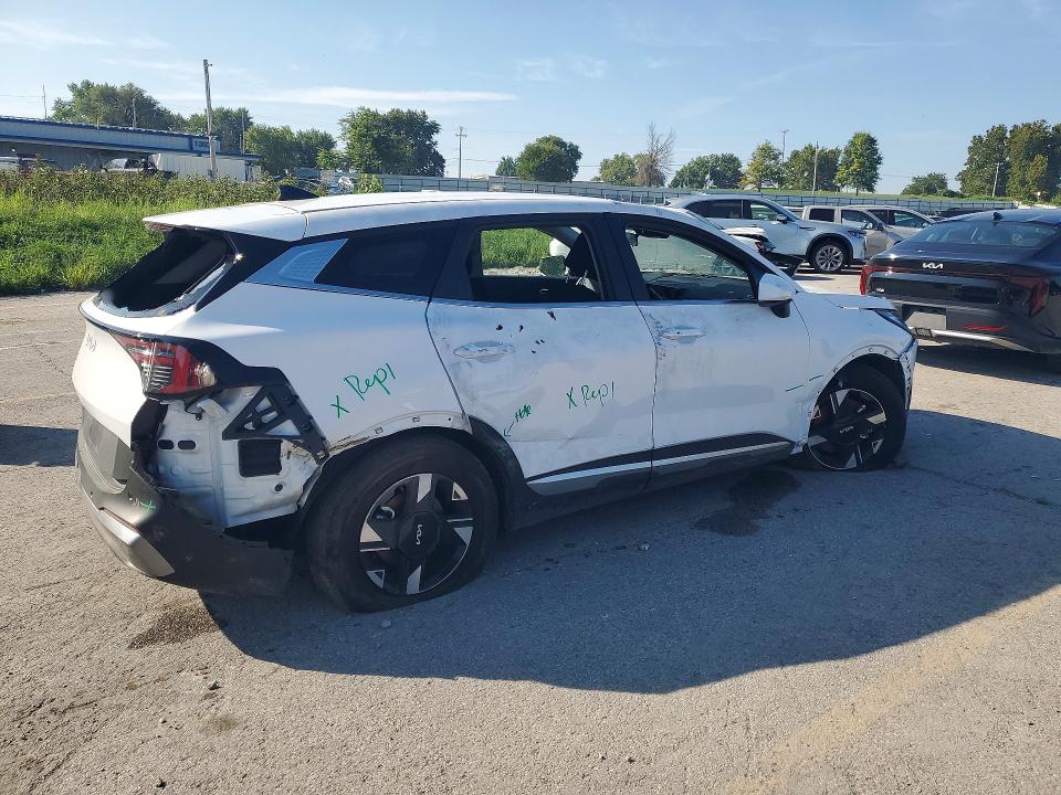 2026 Kia Sportage მანქანა იყიდება აუქციონზე, vin: 5XYK23DF4TG358249, აუქციონის ნომერი: 66381966