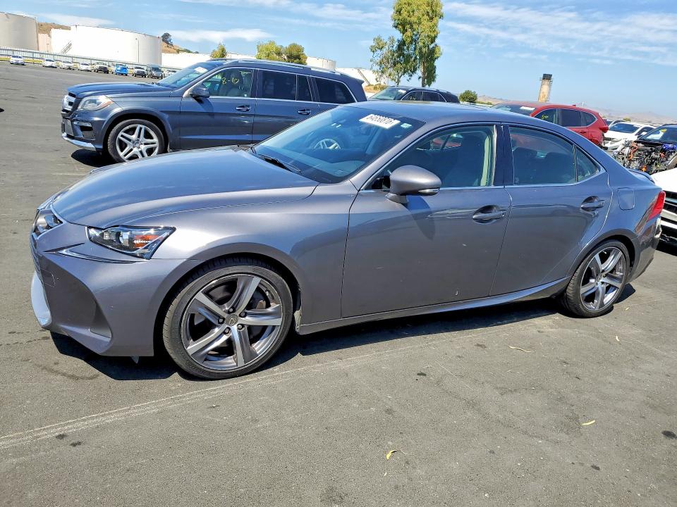 64650816 :رقم المزاد ، JTHBA1D28H5059379 vin ، 2017 Lexus Is مزاد بيع