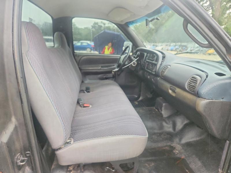 2000 Dodge Ram 1500 მანქანა იყიდება აუქციონზე, vin: 1B7HC16Y2YS585693, აუქციონის ნომერი: 65847916