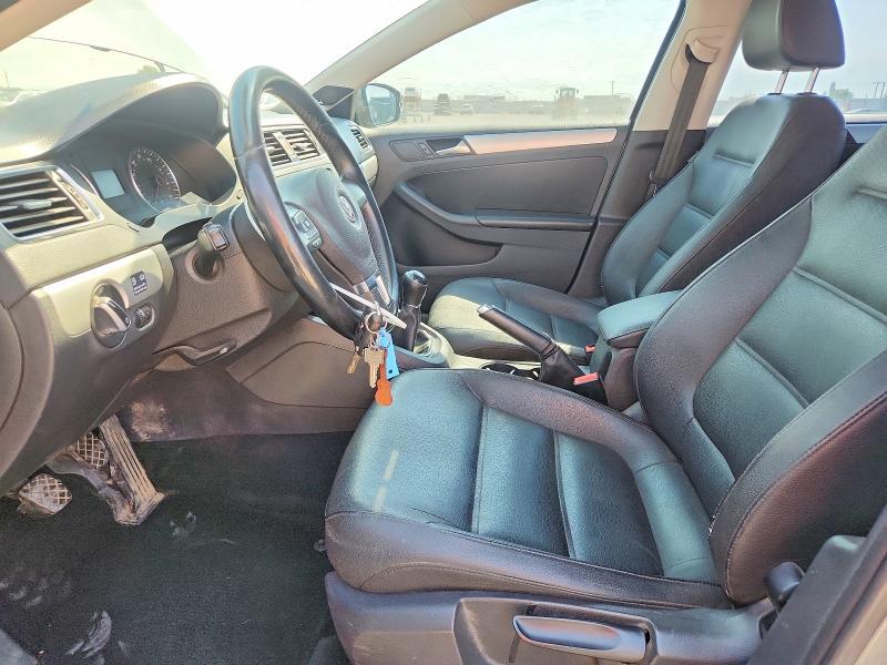 63499006 :رقم المزاد ، 3VW3L7AJXCM411232 vin ، 2012 Volkswagen Jetta مزاد بيع