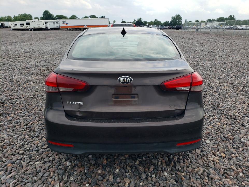 Продажа на аукционе авто 2017 Kia Forte, vin: 3KPFL4A7XHE156179, номер лота: 64422556