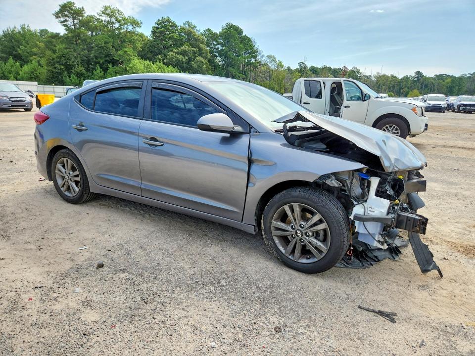 Продажа на аукционе авто 2018 Hyundai Elantra, vin: 5NPD84LF8JH311942, номер лота: 65746906