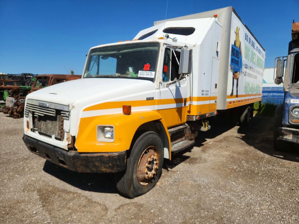 2000 Freightliner Medium Conventional მანქანა იყიდება აუქციონზე, vin: 1FV6JJAA5YHG05138, აუქციონის ნომერი: 63373476