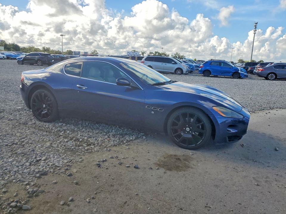 2010 Maserati Granturismo მანქანა იყიდება აუქციონზე, vin: ZAM45GLA1A0050497, აუქციონის ნომერი: 67325056