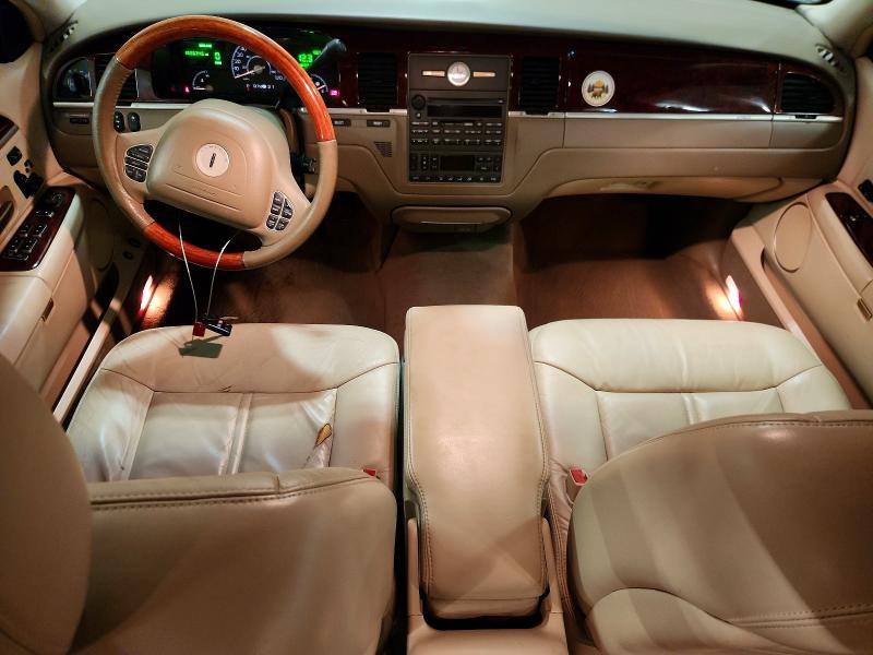 Aukcja sprzedaży 2004 Lincoln Town Car, vin: 1LNHM83W84Y665527, numer aukcji: 65360716