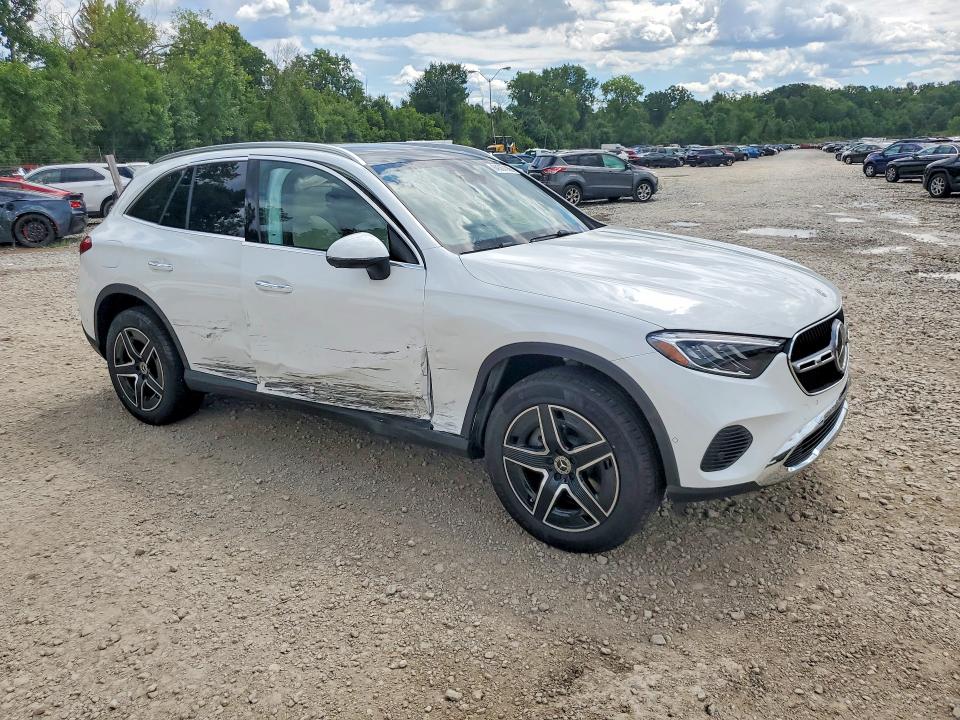 2026 Mercedes-benz Glc მანქანა იყიდება აუქციონზე, vin: W1NKM4HB0TF599132, აუქციონის ნომერი: 64367146
