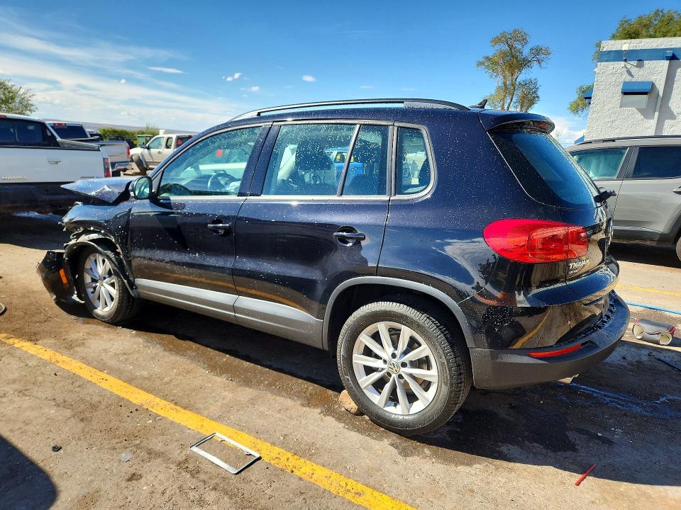 2017 Volkswagen Tiguan მანქანა იყიდება აუქციონზე, vin: WVGAV7AX1HK053957, აუქციონის ნომერი: 65283366