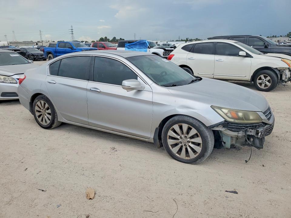 2013 Honda Accord მანქანა იყიდება აუქციონზე, vin: 1HGCR2F85DA033556, აუქციონის ნომერი: 62789846