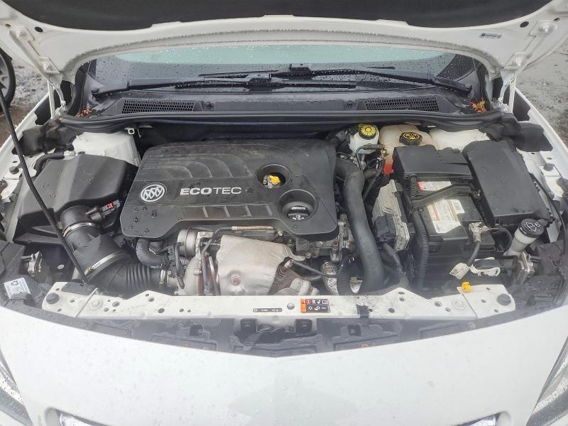 63204176 :رقم المزاد ، W04WH3N51HG036852 vin ، 2017 Buick Cascada مزاد بيع