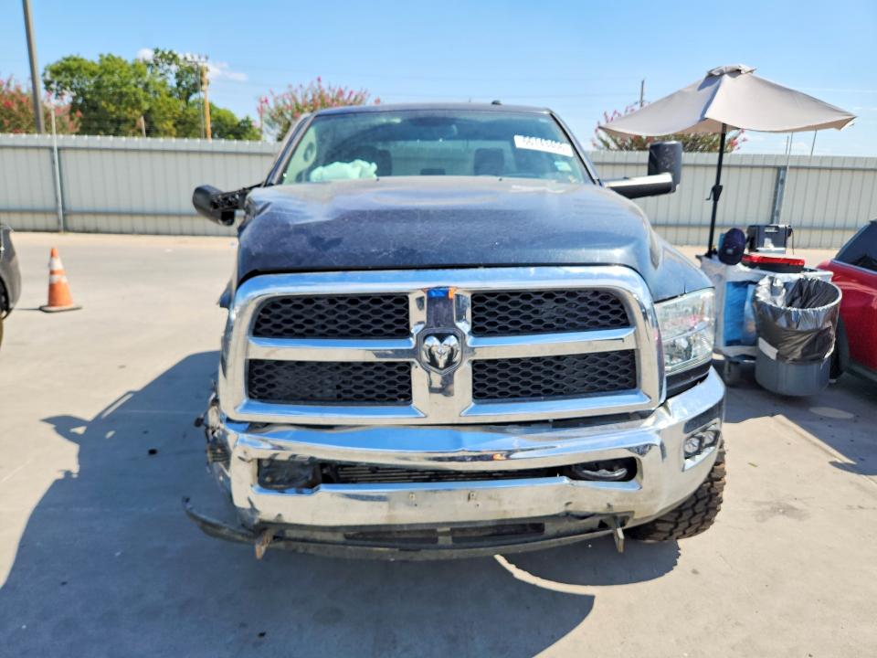 66143406 :رقم المزاد ، 3C6UR5HL7EG272168 vin ، 2014 Ram 2500 مزاد بيع