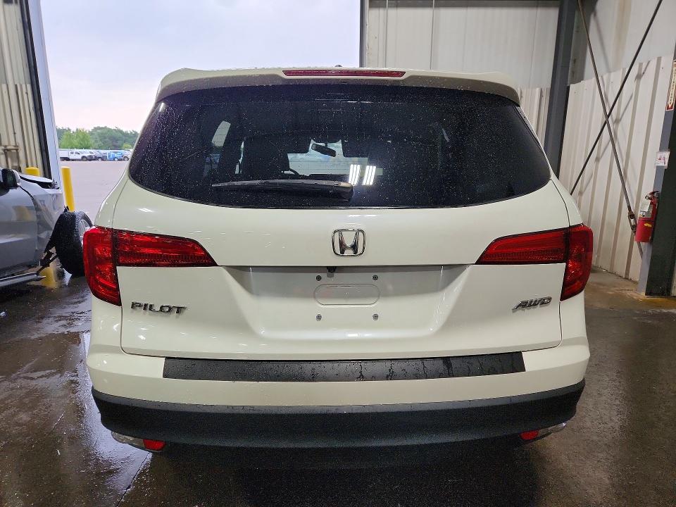 Продаж на аукціоні авто 2018 Honda Pilot, vin: 5FNYF6H56JB001726, номер лоту: 63580416
