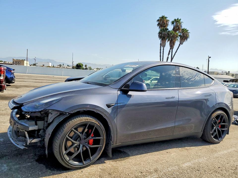 Auction sale of the 2020 Tesla Model  Y, vin: 7SAYGDEF1PF698166, lot number: 63896076