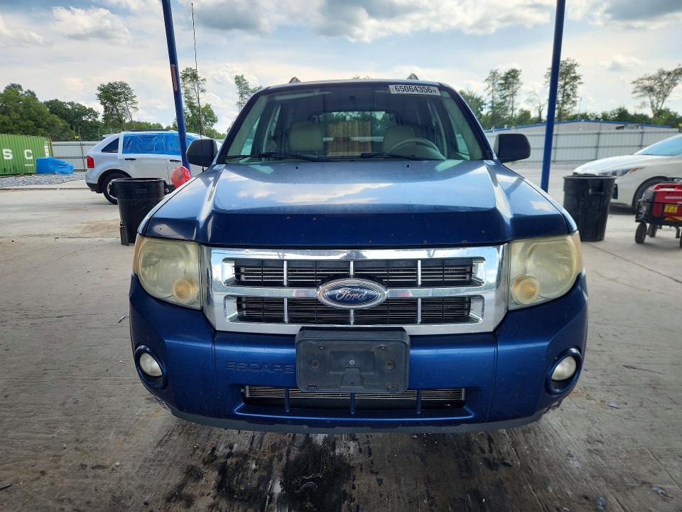 2008 Ford Escape მანქანა იყიდება აუქციონზე, vin: 1FMCU031X8KD40015, აუქციონის ნომერი: 65064356