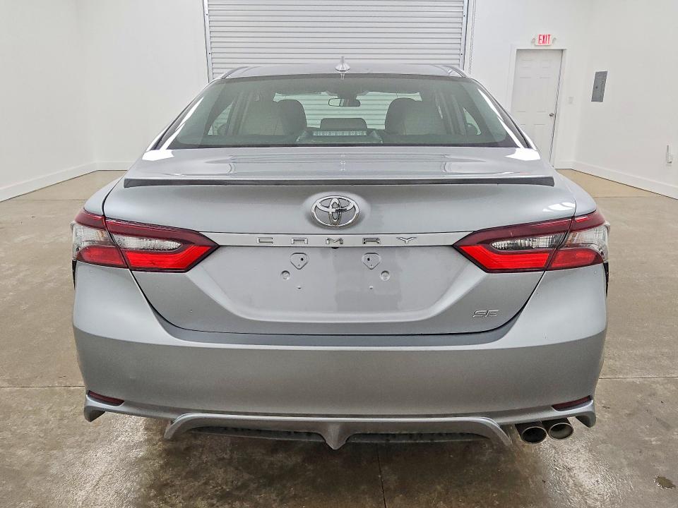 Продажа на аукционе авто 2024 Toyota Camry, vin: 4T1G11AKXRU892843, номер лота: 63893046