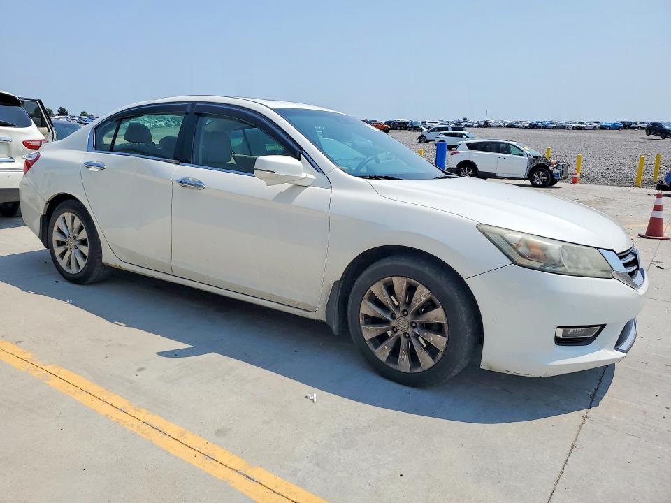 Продажа на аукционе авто 2013 Honda Accord, vin: 1HGCR3F84DA011201, номер лота: 63006706