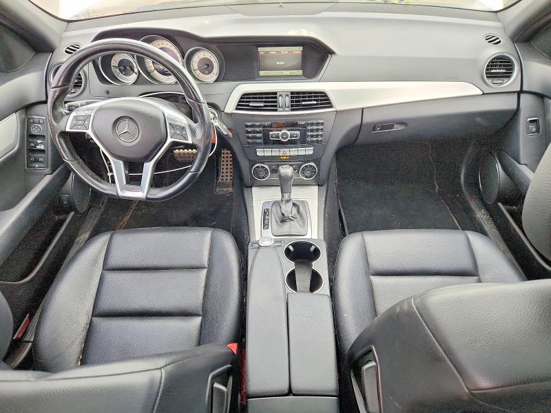 64933826 :رقم المزاد ، WDDGF8AB5ER304882 vin ، 2014 Mercedes-benz C مزاد بيع