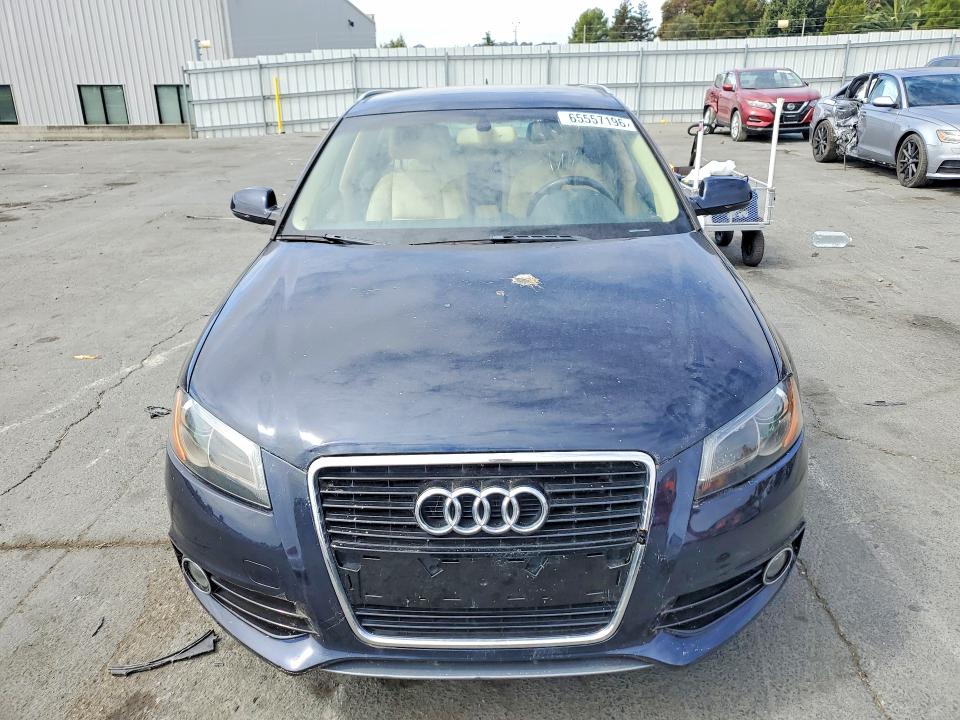 Продаж на аукціоні авто 2012 Audi A3, vin: WAUKEAFM8CA031454, номер лоту: 65557196