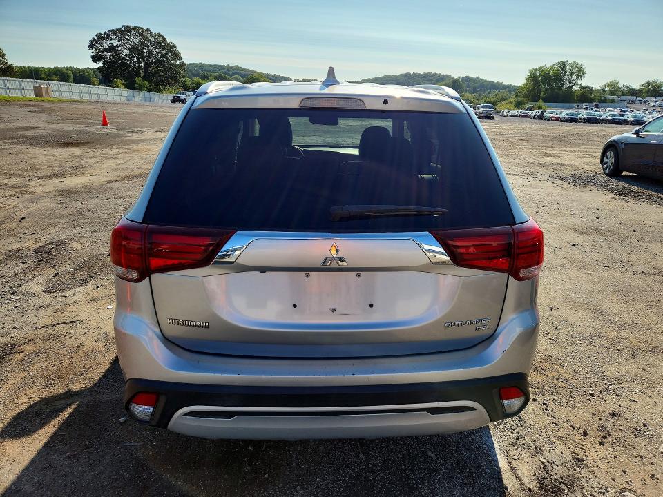 66004736 :رقم المزاد ، JA4AZ3A34KZ018465 vin ، 2019 Mitsubishi Outlander مزاد بيع