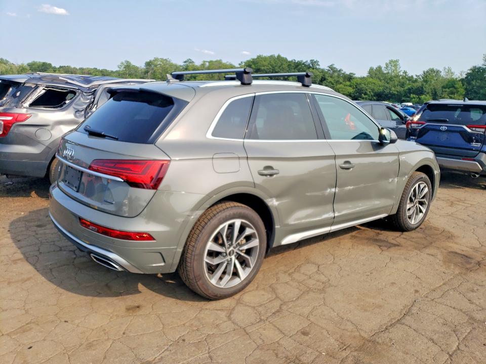 63186256 :رقم المزاد ، WA1GAAFY0P2055202 vin ، 2023 Audi Q5 مزاد بيع