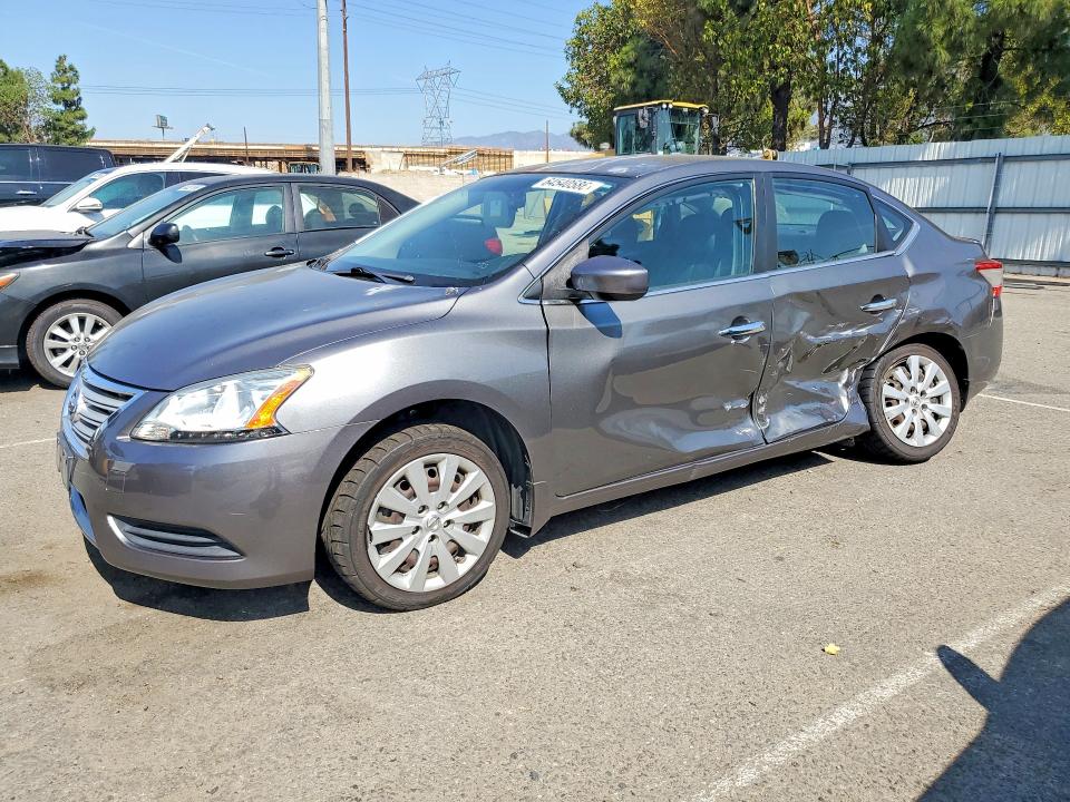 64540586 :رقم المزاد ، 3N1AB7AP1FY372242 vin ، 2015 Nissan Sentra مزاد بيع