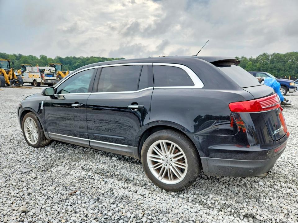 65947936 :رقم المزاد ، 2LMHJ5AT6JBL00633 vin ، 2018 Lincoln Mkt مزاد بيع