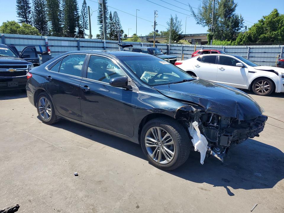 Aukcja sprzedaży 2015 Toyota Camry, vin: 4T1BF1FK7FU900526, numer aukcji: 64284836