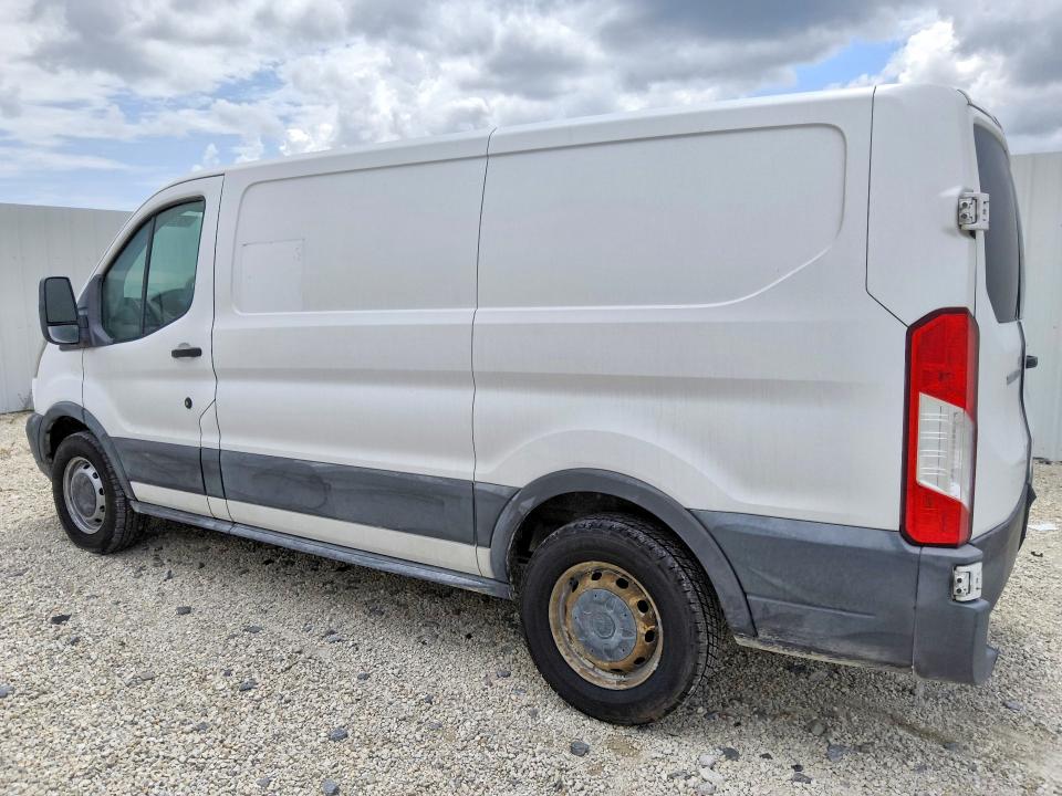 62092336 :رقم المزاد ، 1FTYE1YM9HKA28350 vin ، 2017 Ford Transit مزاد بيع