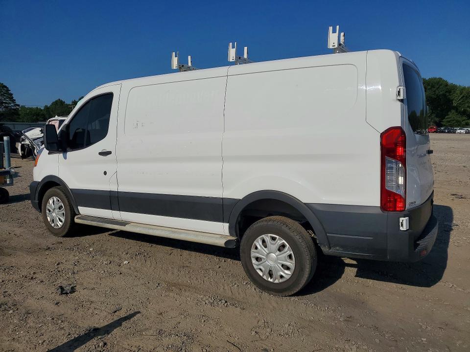 64253446 :رقم المزاد ، 1FTBR1Y85NKA09142 vin ، 2022 Ford Transit مزاد بيع