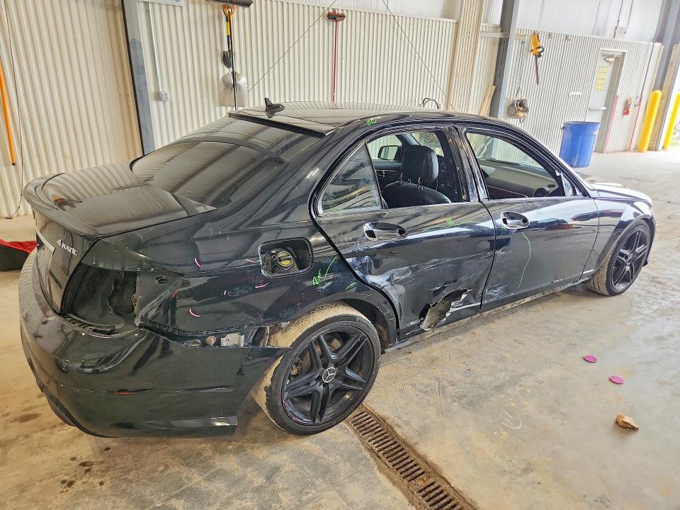 64036936 :رقم المزاد ، WDDGF8AB8DA794733 vin ، 2013 Mercedes-benz C مزاد بيع