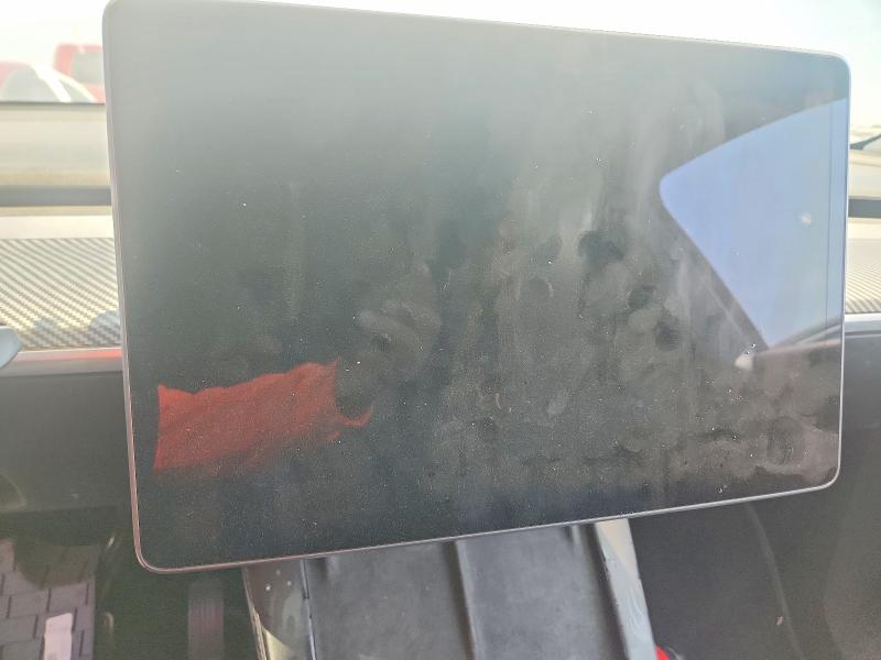 64638786 :رقم المزاد ، 5YJYGDEE7MF279335 vin ، 2021 Tesla Model Y مزاد بيع