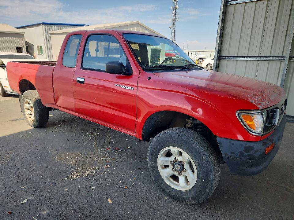 64124286 :رقم المزاد ، 4TAWM72N4VZ260657 vin ، 1997 Toyota Tacoma مزاد بيع