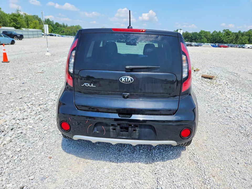 Продаж на аукціоні авто 2018 Kia Soul, vin: KNDJP3A56J7898432, номер лоту: 63616476
