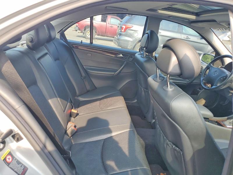 2001 Mercedes-benz C მანქანა იყიდება აუქციონზე, vin: WDBRF61J21F131458, აუქციონის ნომერი: 64264116