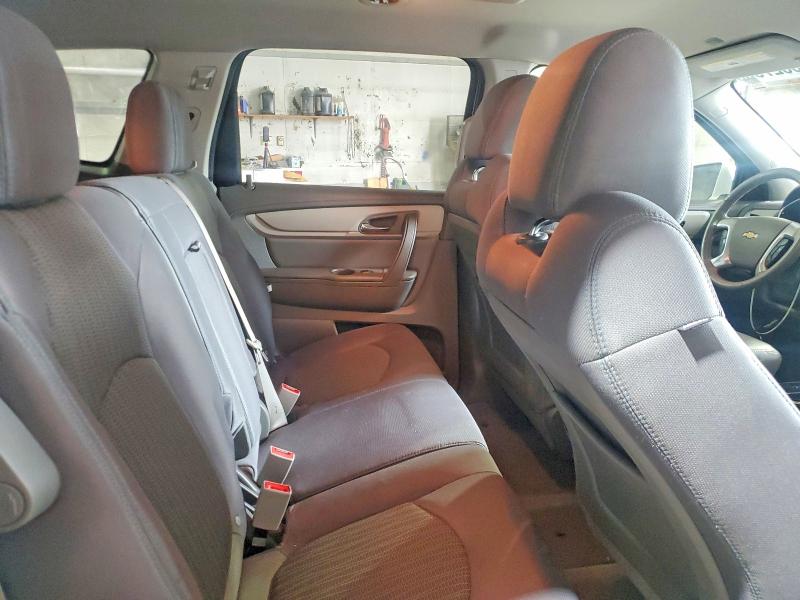 63279586 :رقم المزاد ، 1GNKVHKD5FJ195046 vin ، 2015 Chevrolet Traverse مزاد بيع