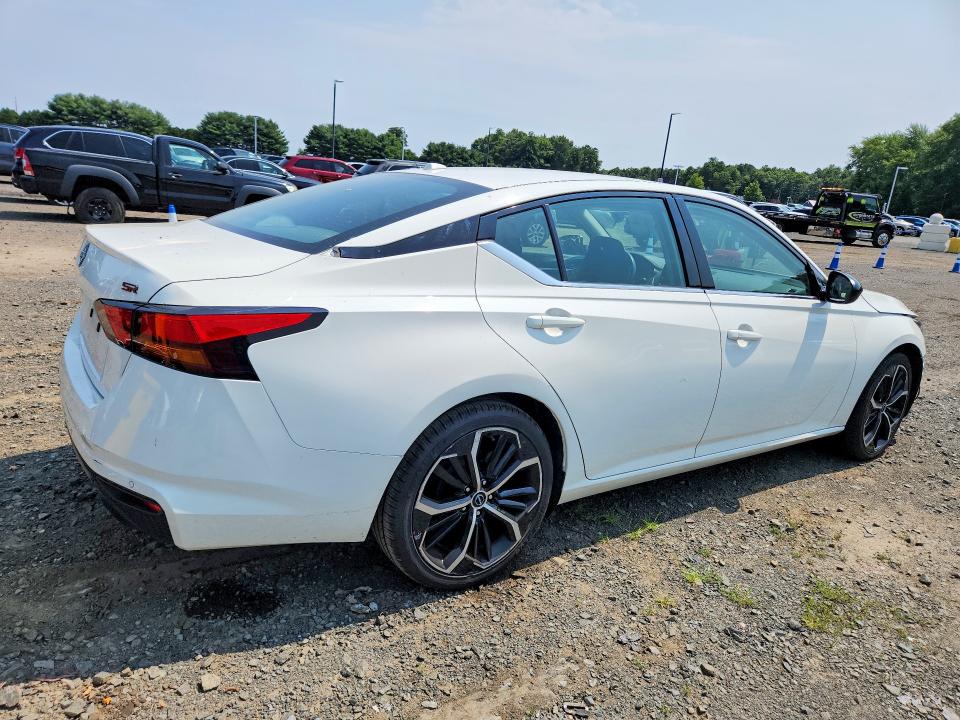 2024 Nissan Altima მანქანა იყიდება აუქციონზე, vin: 1N4BL4CV2RN372024, აუქციონის ნომერი: 64583746